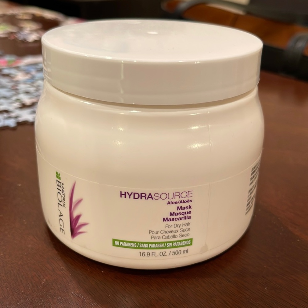 NEW/NEVER USED Biolage Hydrassource Aloe Mask